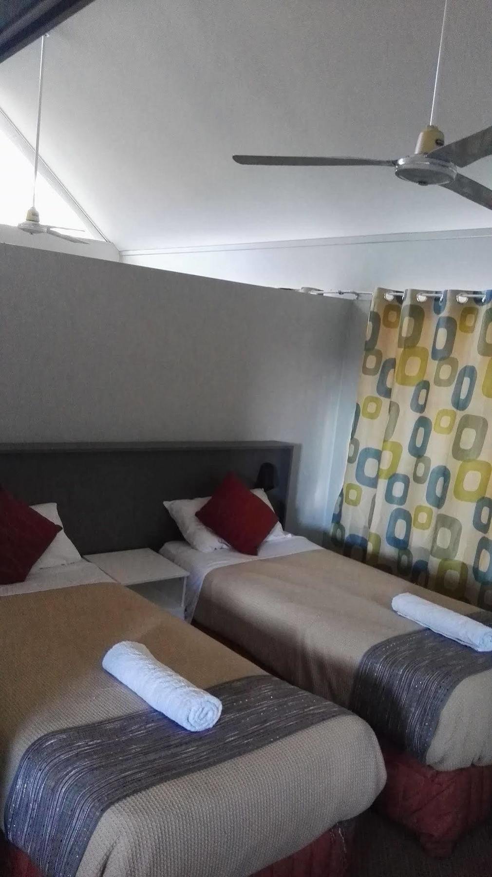 Vineyard Hill Hotel Lovedale Bagian luar foto
